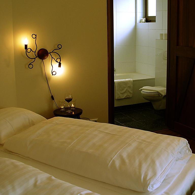 Hotel Huys Van Heusden Asten Habitación foto